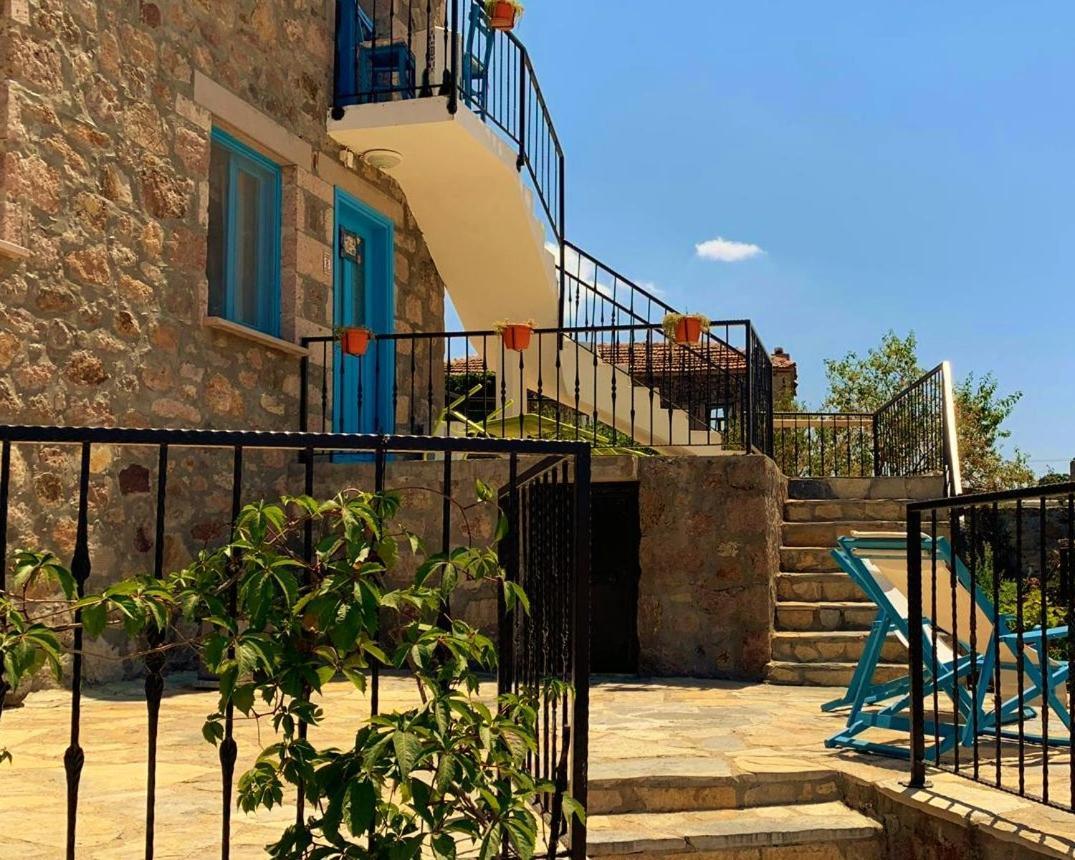 Hostal Alterna Koey Evi Ayvacik Exterior foto