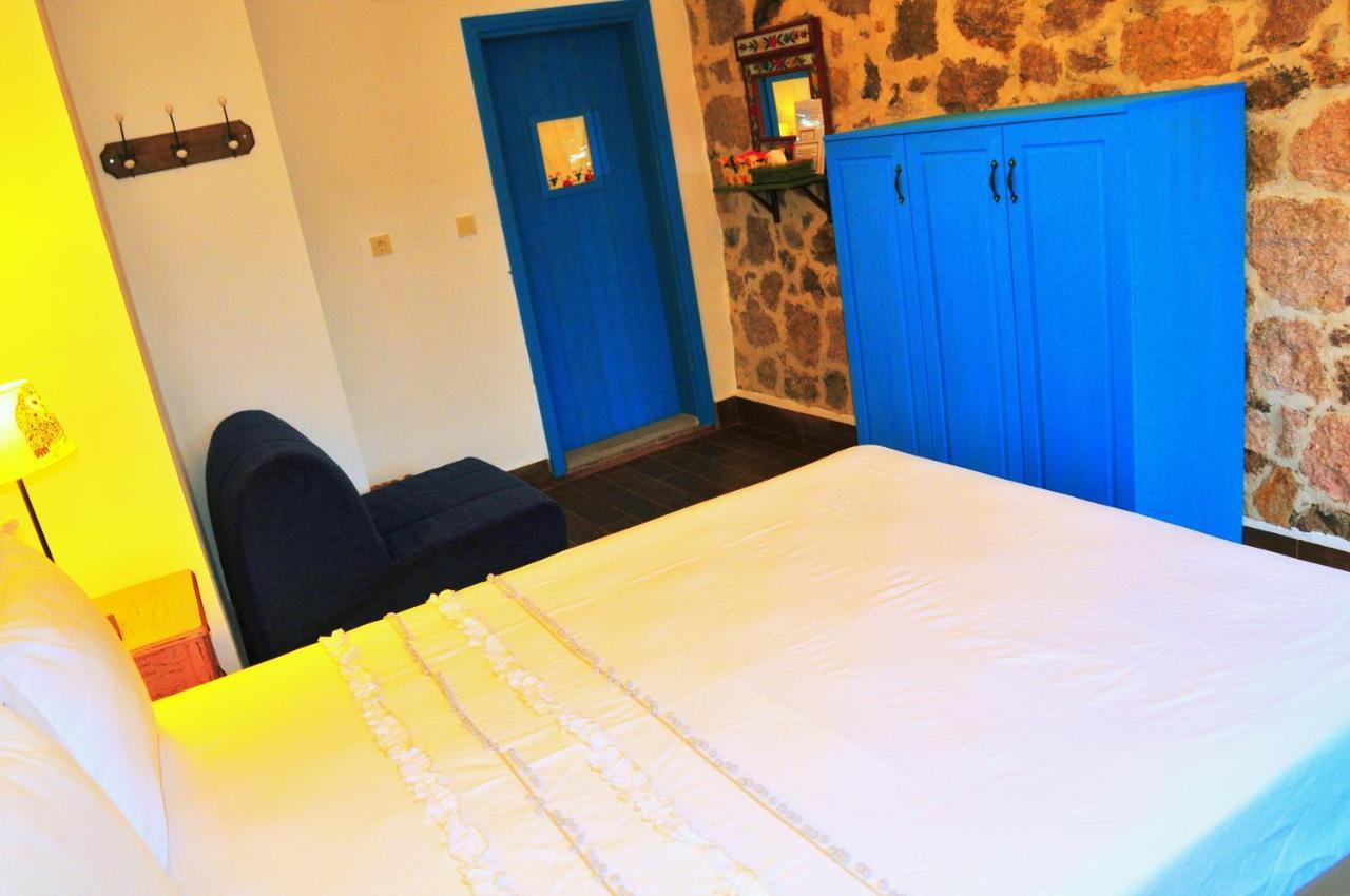 Hostal Alterna Koey Evi Ayvacik Exterior foto