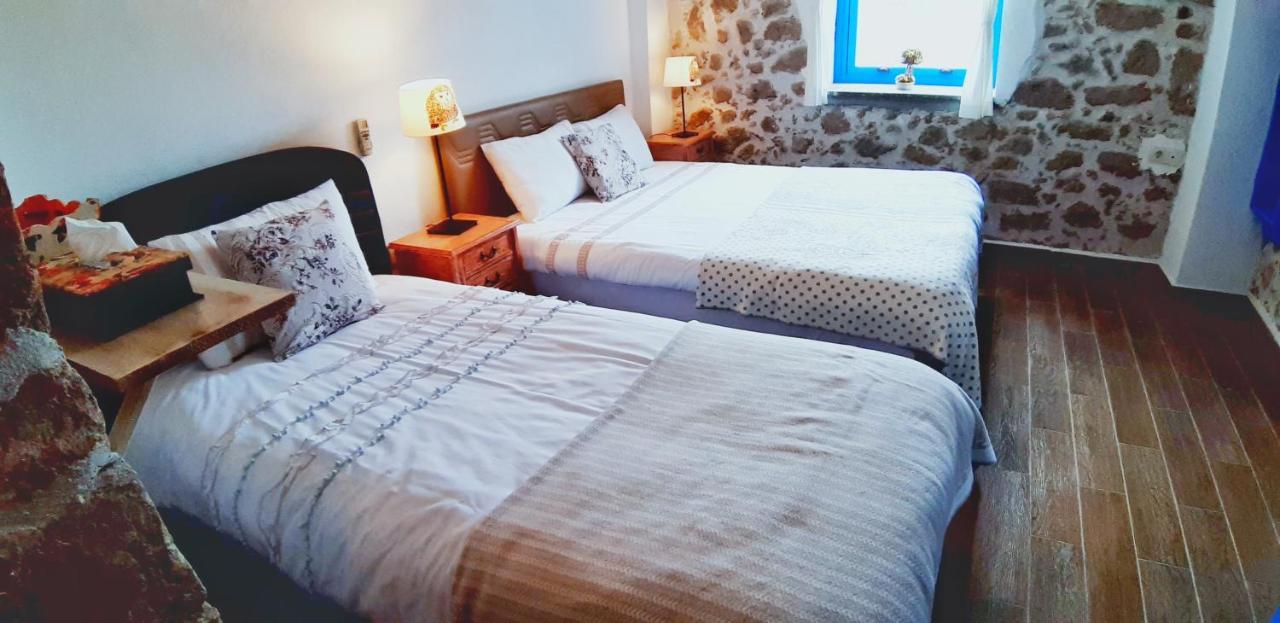 Hostal Alterna Koey Evi Ayvacik Exterior foto
